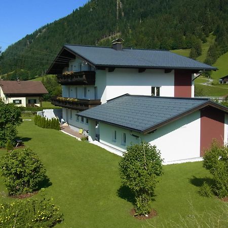 Gaestehaus Walpurga Russbach am Pass Gschuett Exterior photo